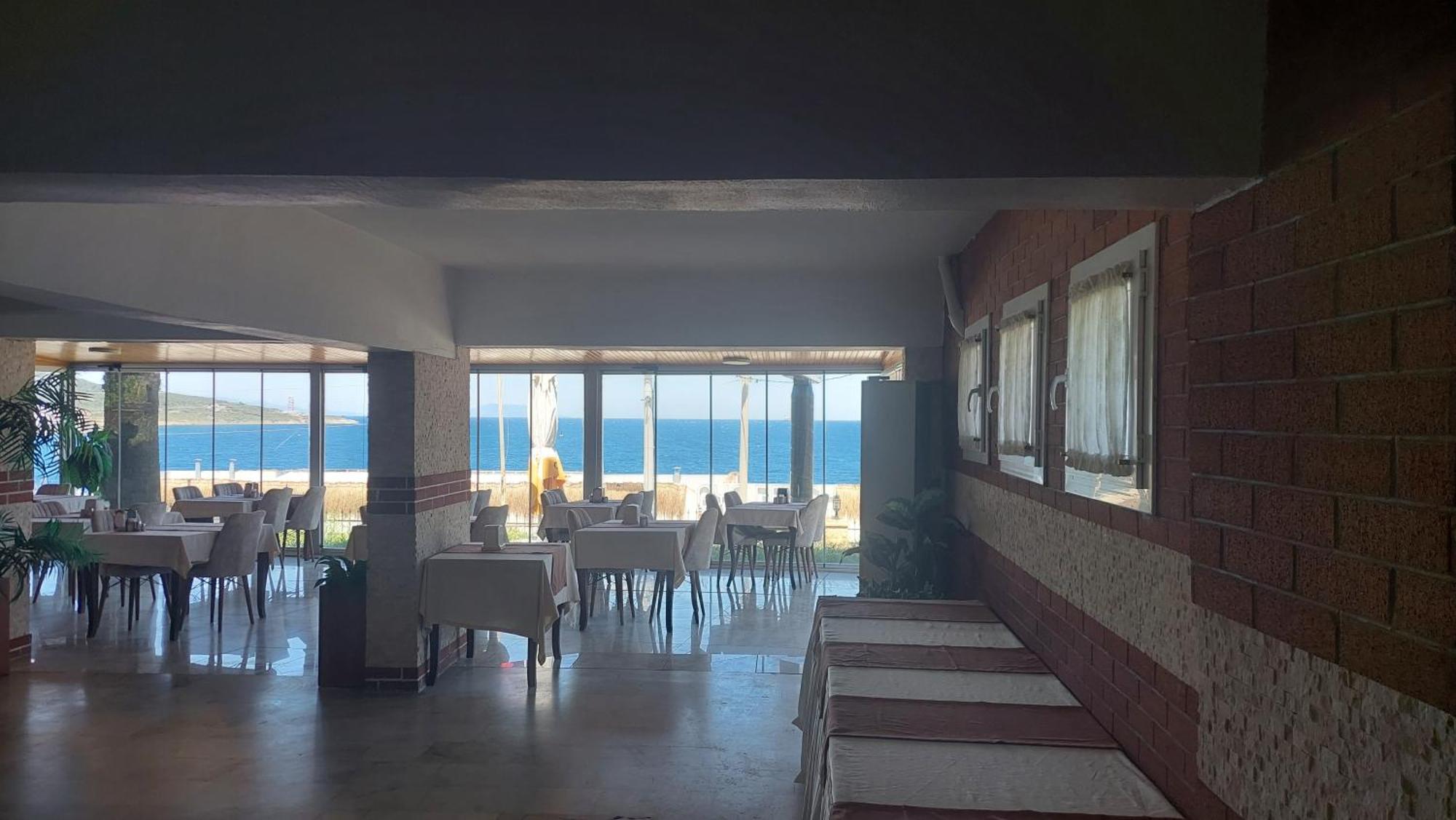 Yenifoca Ersan Hotel Exterior foto
